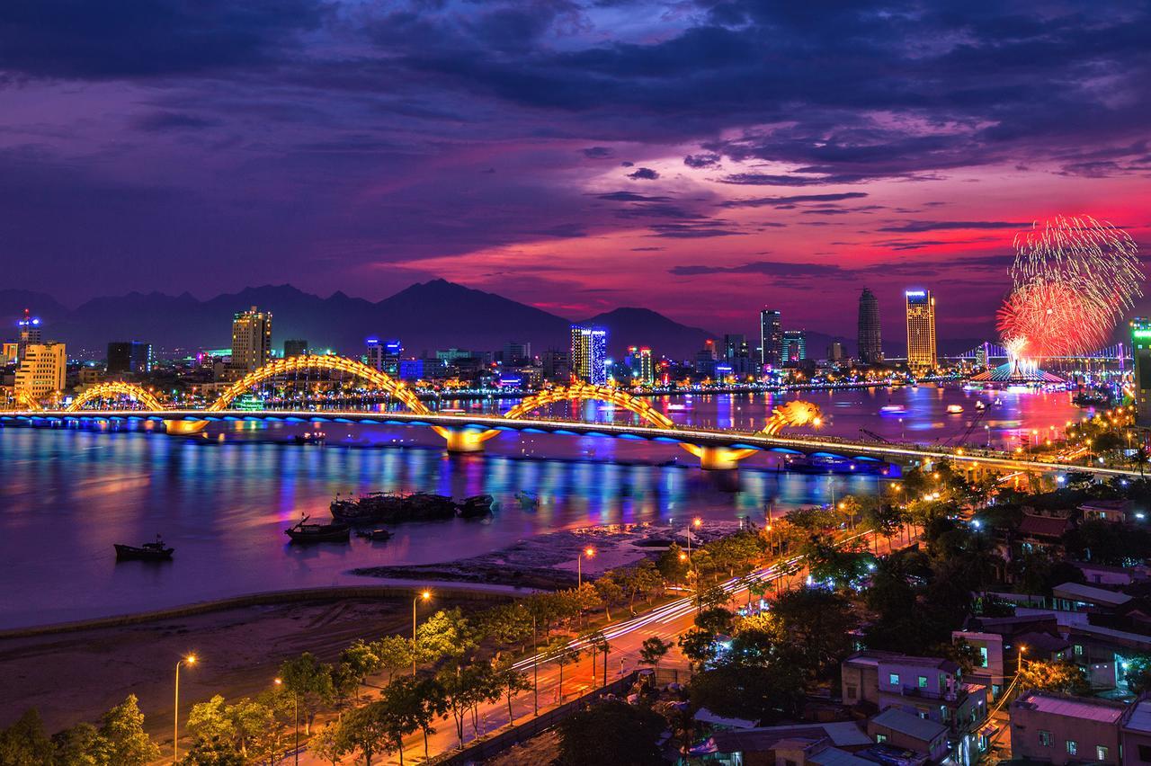 New Sky Hotel Da Nang Exterior photo